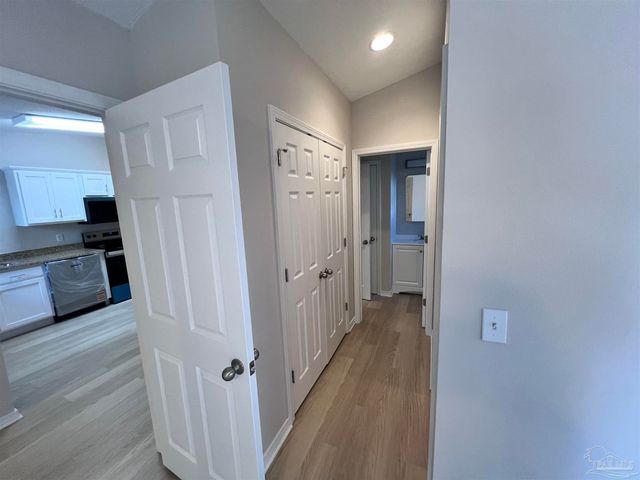 7101 Joy St G-8, Pensacola, FL 32514