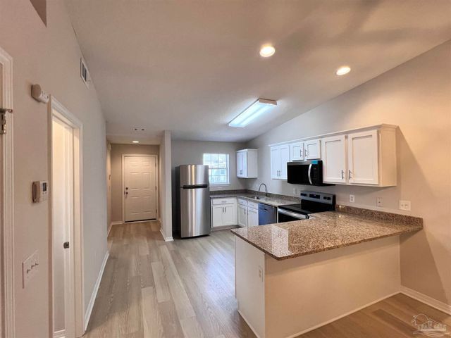 7101 Joy St G-8, Pensacola, FL 32514