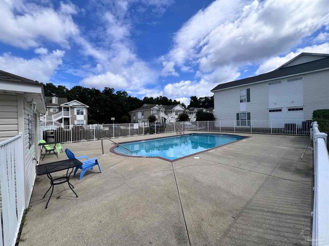 7101 Joy St G-8, Pensacola, FL 32514