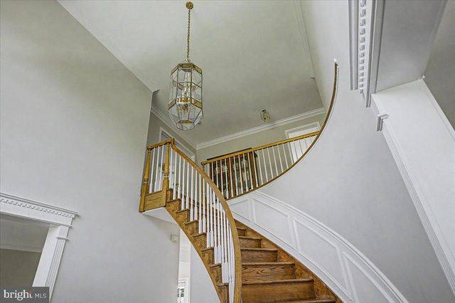 96 AUTUMN DR, Newtown, PA 18940