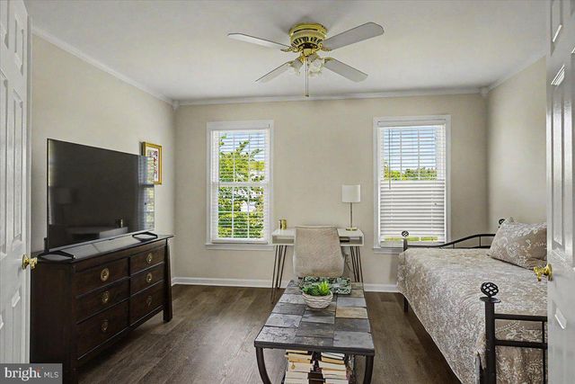 96 AUTUMN DR, Newtown, PA 18940