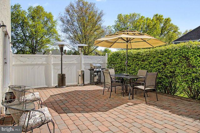 96 AUTUMN DR, Newtown, PA 18940