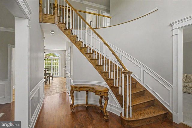 96 AUTUMN DR, Newtown, PA 18940