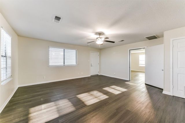 3602 Alice Street, Galveston, TX 77554