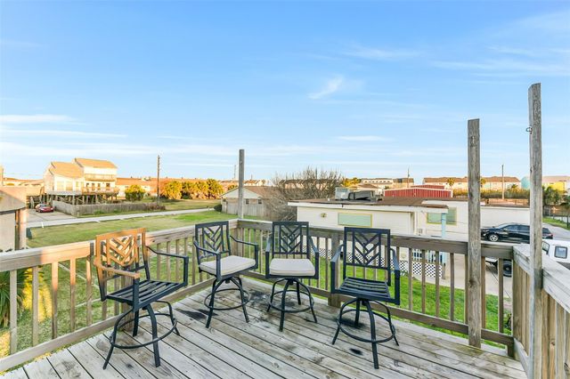 3602 Alice Street, Galveston, TX 77554