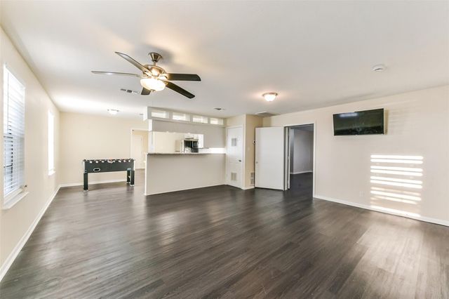 3602 Alice Street, Galveston, TX 77554