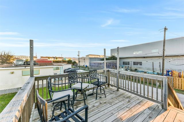 3602 Alice Street, Galveston, TX 77554