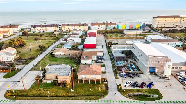 3602 Alice Street, Galveston, TX 77554