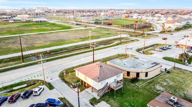 3602 Alice Street, Galveston, TX 77554