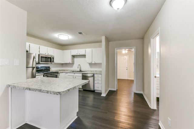 3602 Alice Street, Galveston, TX 77554