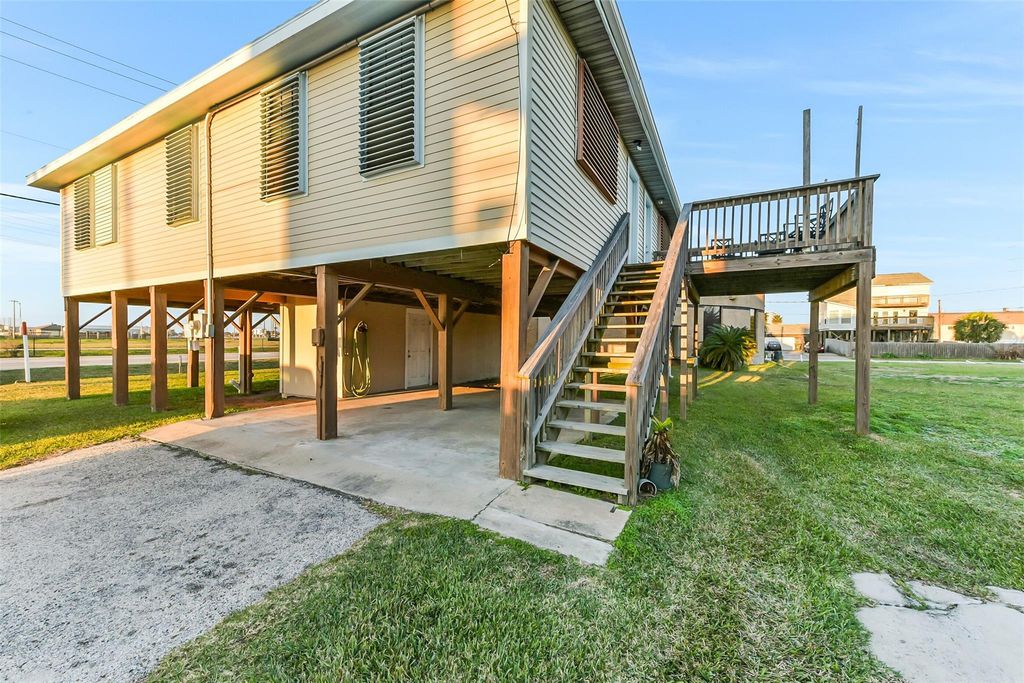 3602 Alice Street, Galveston, TX 77554