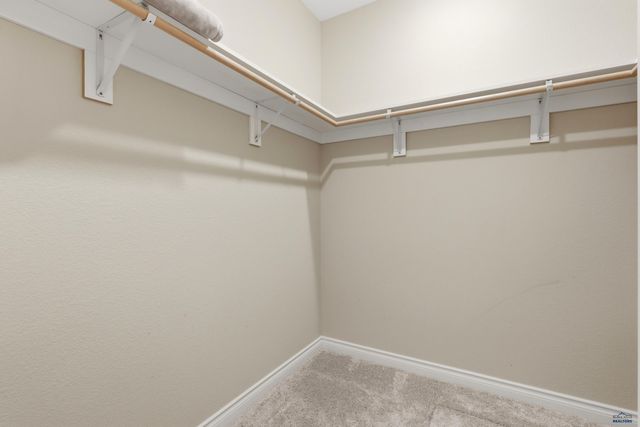 2041 WESLEYAN BLVD, Rapid City, SD 57702