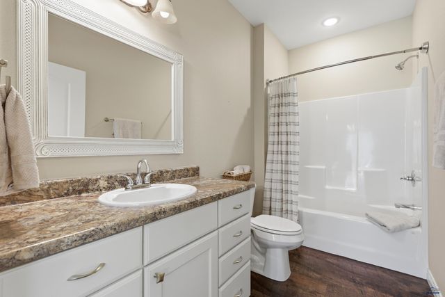 2041 WESLEYAN BLVD, Rapid City, SD 57702