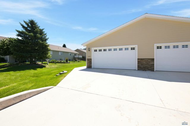 2041 WESLEYAN BLVD, Rapid City, SD 57702