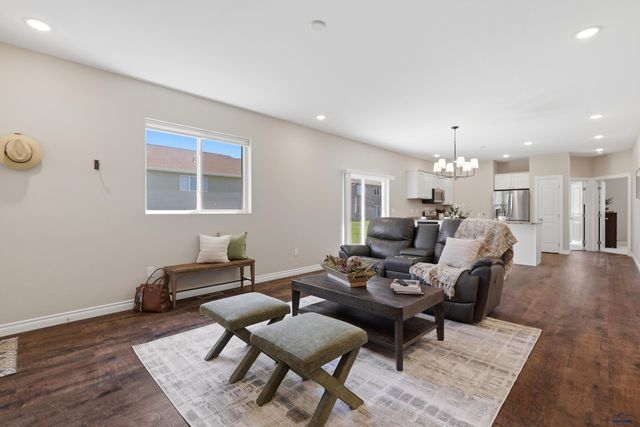 2041 WESLEYAN BLVD, Rapid City, SD 57702