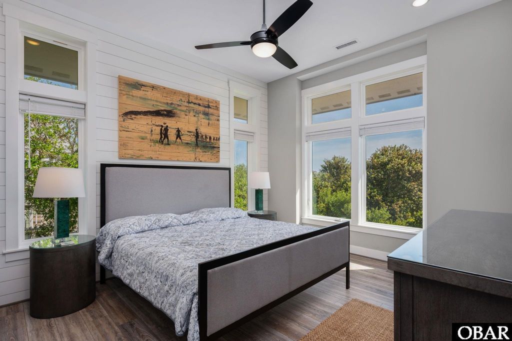 Image 17 of property listing at 769 Gulfstream Court, Corolla, NC 27927