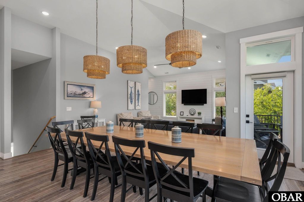 Image 9 of property listing at 769 Gulfstream Court, Corolla, NC 27927