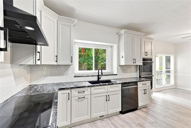 3524 Pine Grove Drive, Douglasville, GA 30135