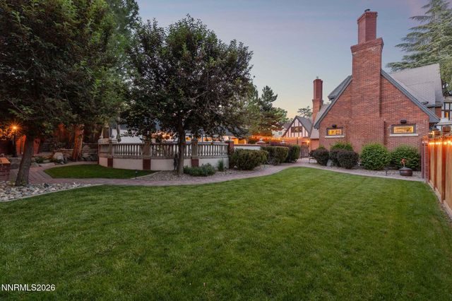 801 Dartmouth Drive, Reno, NV 89509