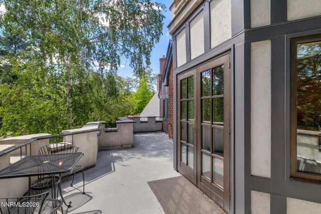 801 Dartmouth Drive, Reno, NV 89509