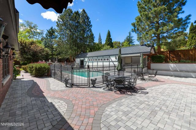 801 Dartmouth Drive, Reno, NV 89509