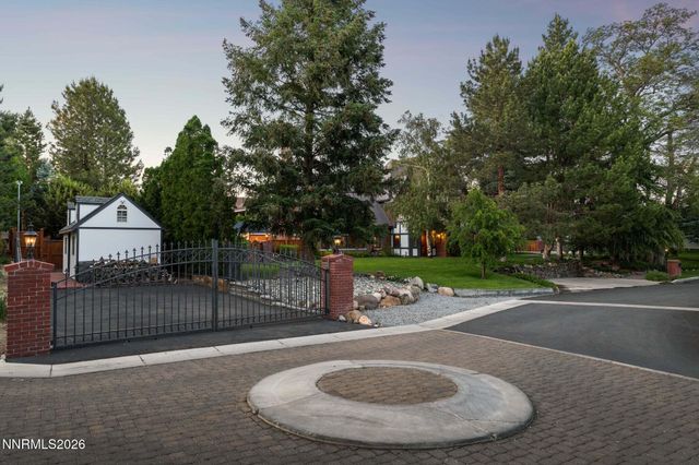 801 Dartmouth Drive, Reno, NV 89509