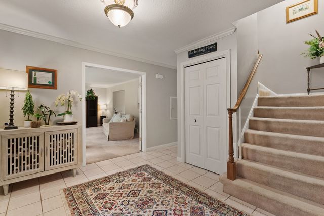 3726 Ridgewood Drive, Davenport, IA 52807