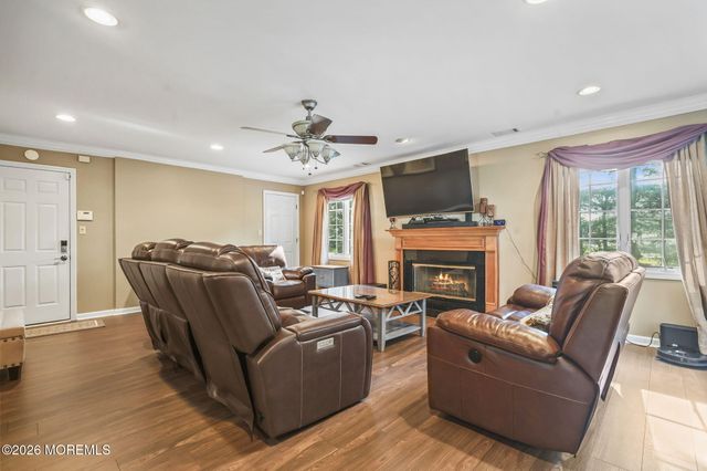 12 Whitman Boulevard, Manalapan, NJ 07726