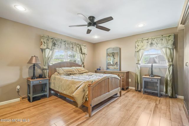 12 Whitman Boulevard, Manalapan, NJ 07726