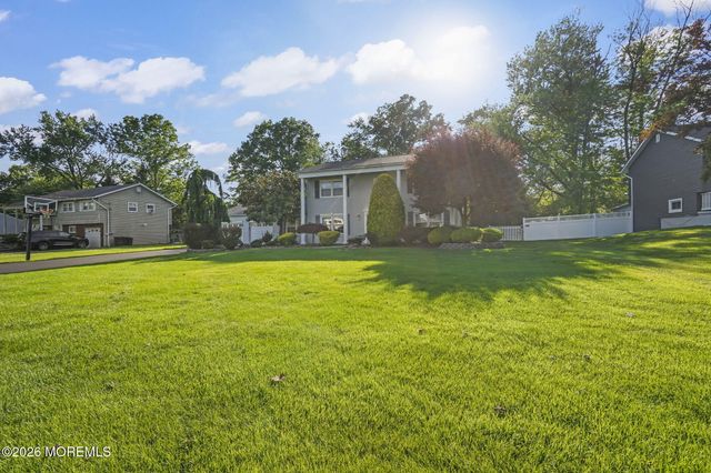 12 Whitman Boulevard, Manalapan, NJ 07726