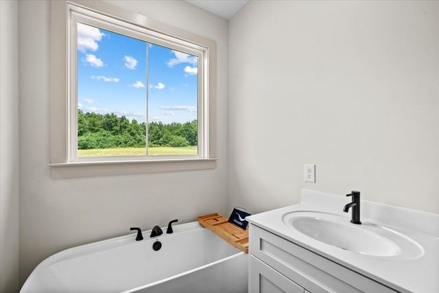 1067 Tucker School Road, Cohutta, GA 30710