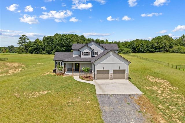 1067 Tucker School Road, Cohutta, GA 30710