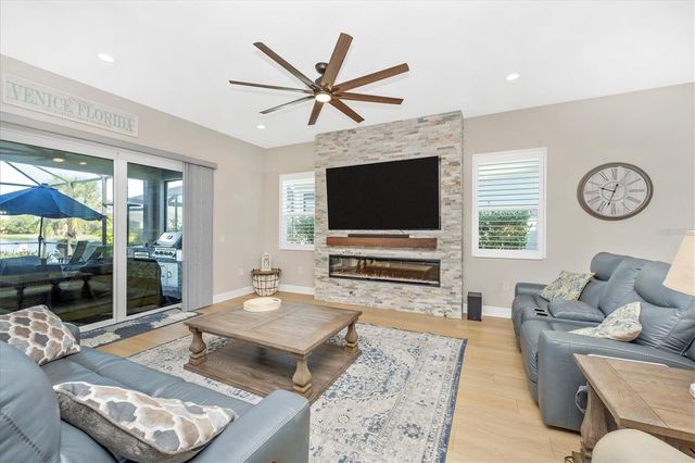 18805 VALLETA AVENUE, Venice, FL 34293