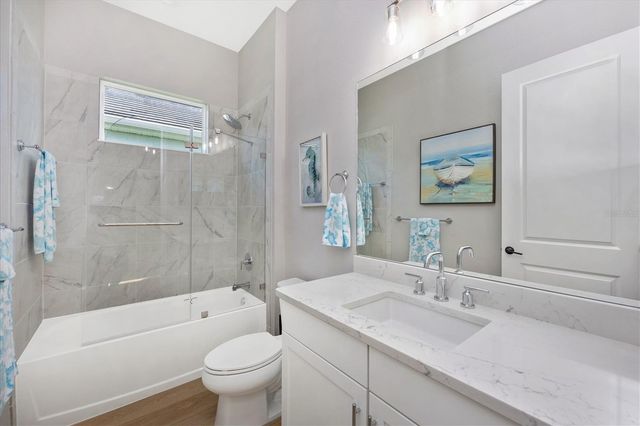 18805 VALLETA AVENUE, Venice, FL 34293