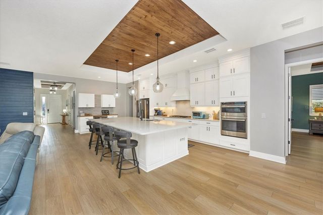 18805 VALLETA AVENUE, Venice, FL 34293