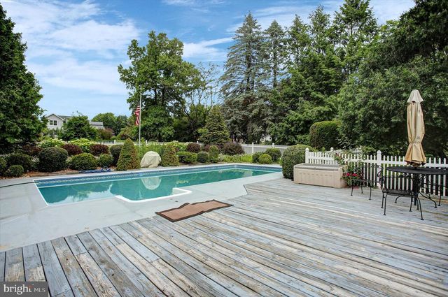 405 WESTOVER ROAD, Shippensburg, PA 17257