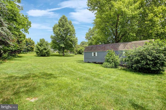 405 WESTOVER ROAD, Shippensburg, PA 17257
