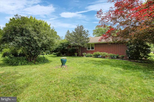 405 WESTOVER ROAD, Shippensburg, PA 17257