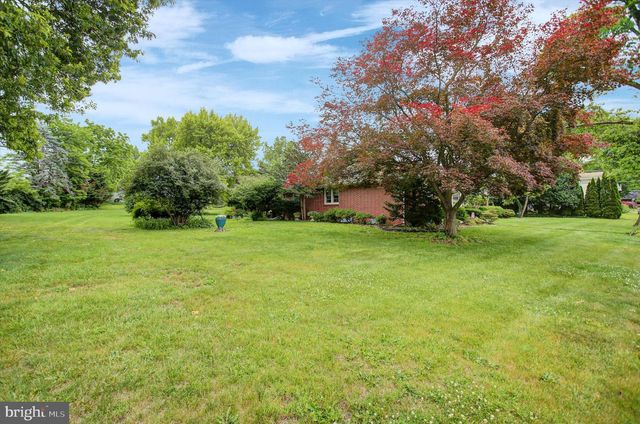 405 WESTOVER ROAD, Shippensburg, PA 17257