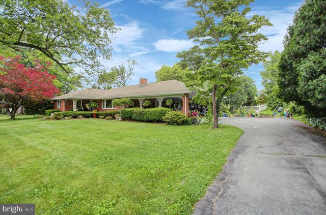 405 WESTOVER ROAD, Shippensburg, PA 17257
