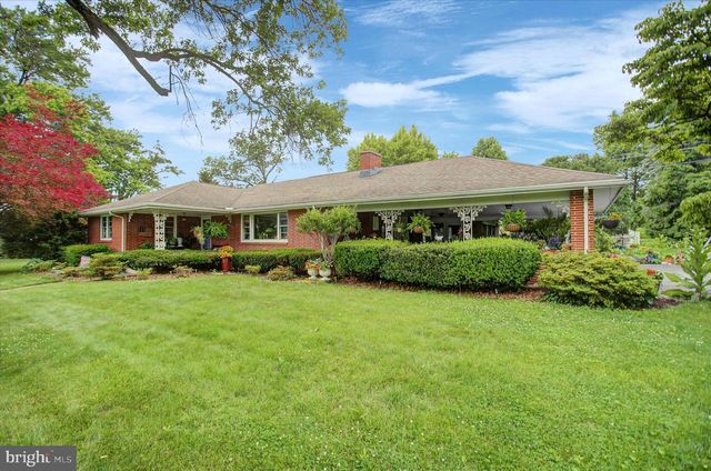 405 WESTOVER ROAD, Shippensburg, PA 17257