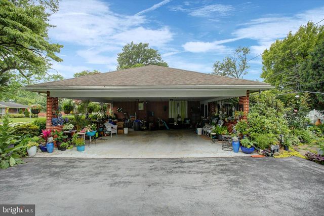 405 WESTOVER ROAD, Shippensburg, PA 17257