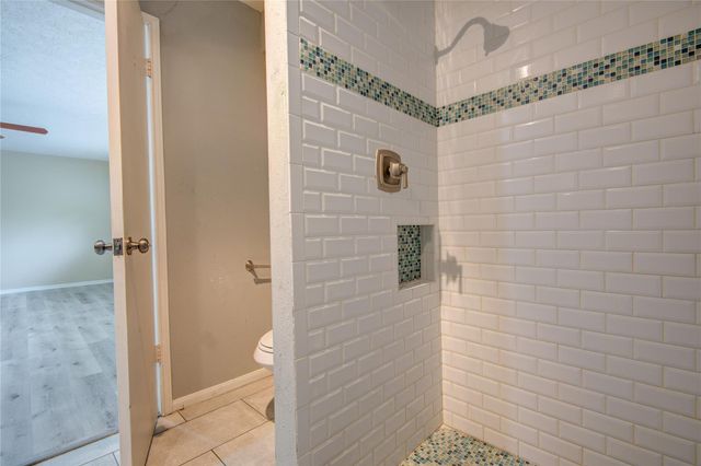 14211 Ella Lee Lane, Houston, TX 77077