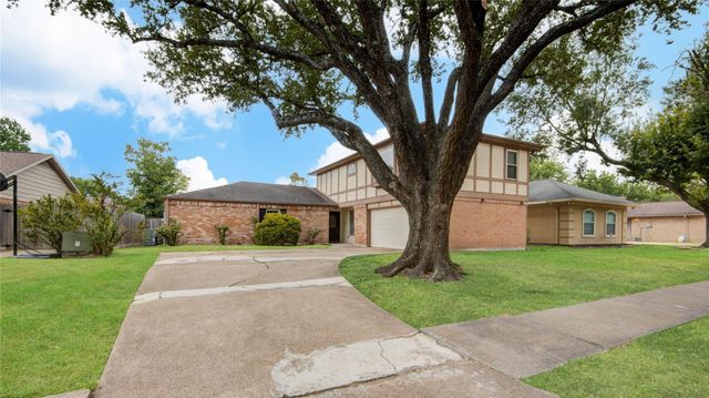 14211 Ella Lee Lane, Houston, TX 77077