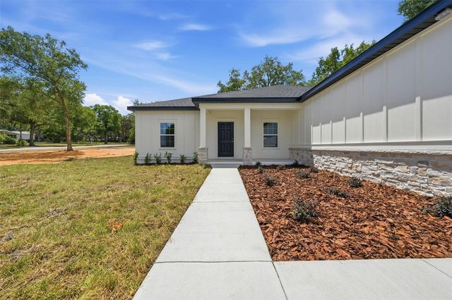 13404 NEW YORK AVENUE, Astatula, FL 34705