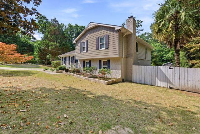 7109 Norton Lane, Raleigh, NC 27616