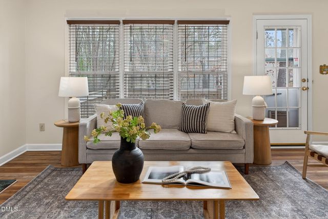 508 Heathridge Lane, Cary, NC 27513