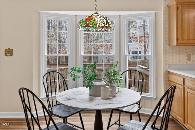 508 Heathridge Lane, Cary, NC 27513