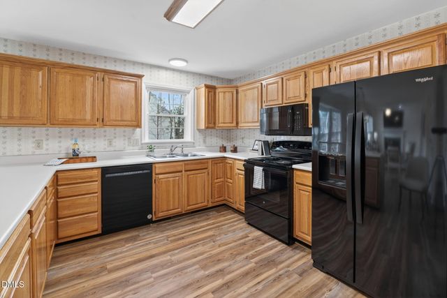 508 Heathridge Lane, Cary, NC 27513