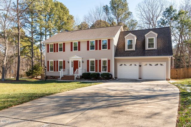 508 Heathridge Lane, Cary, NC 27513